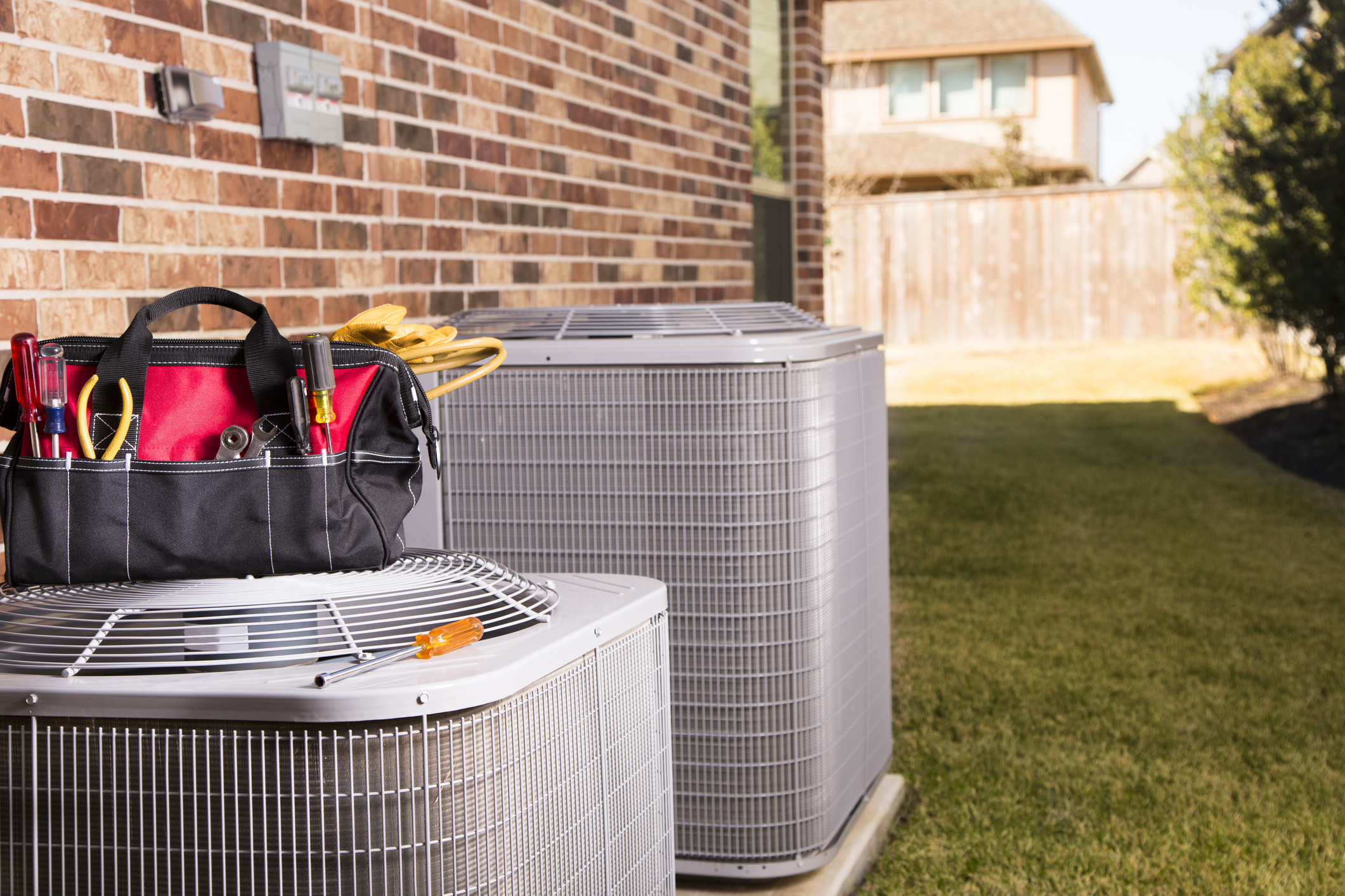 AC Unit with Toolbag